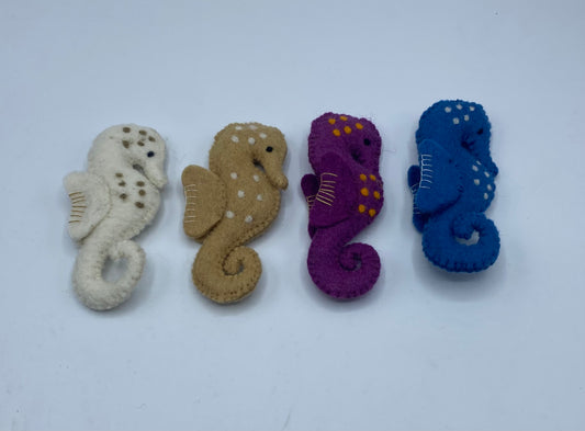 Beach Theme Wool Cat Toy.