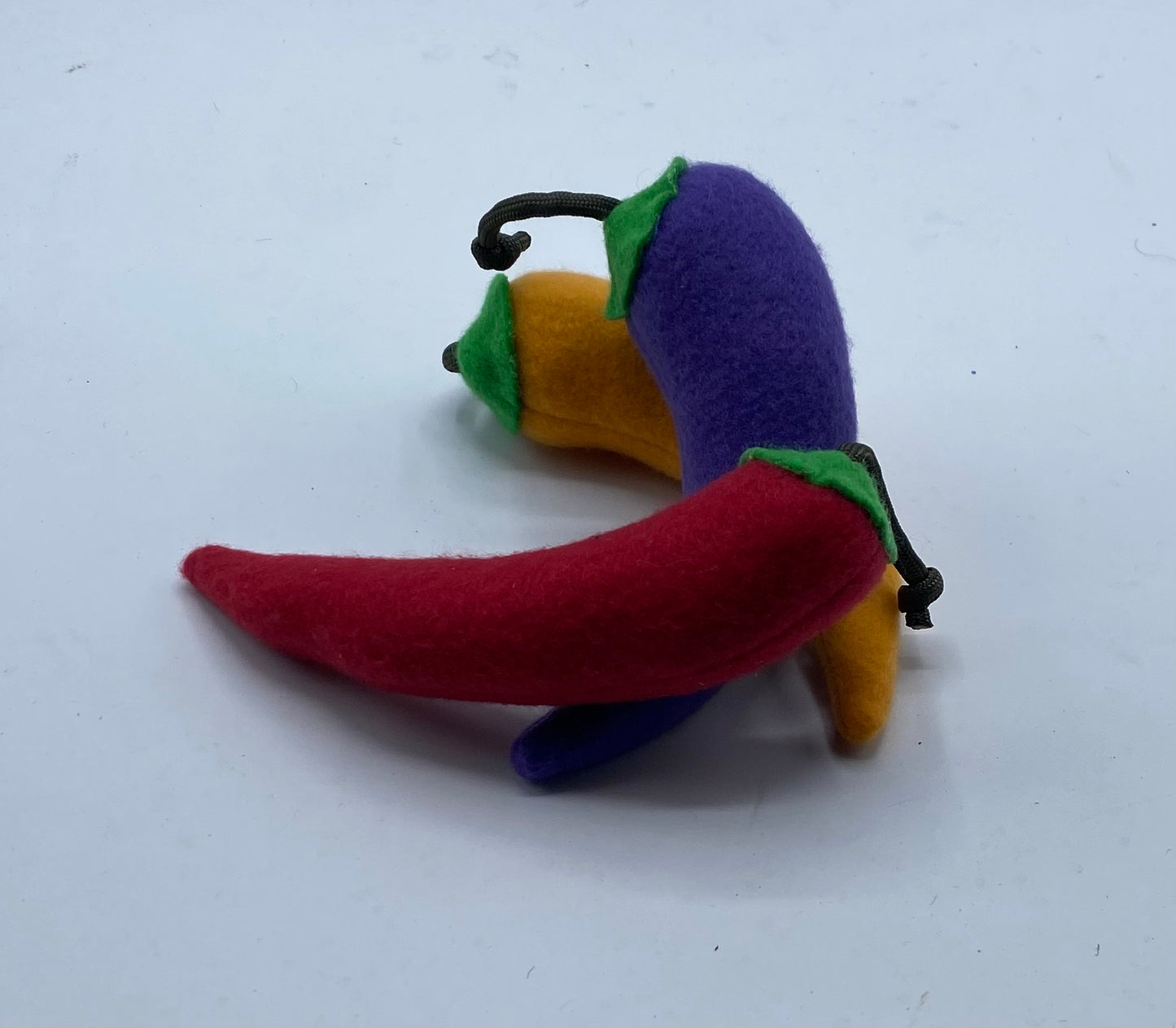 Catnip chili pepper cat toy.