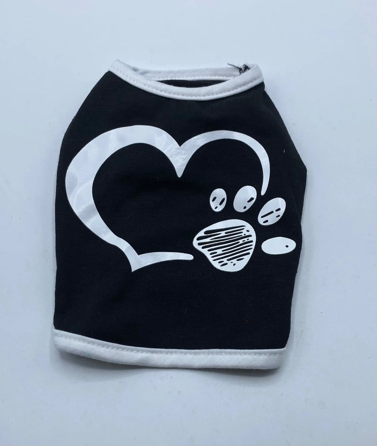 Lightweight B&W Dog Tank Top with Heart/Paw Klippo