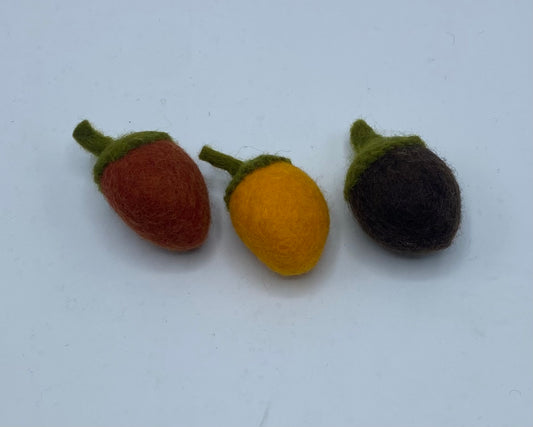 Woodland Theme Wool Cat Toy.