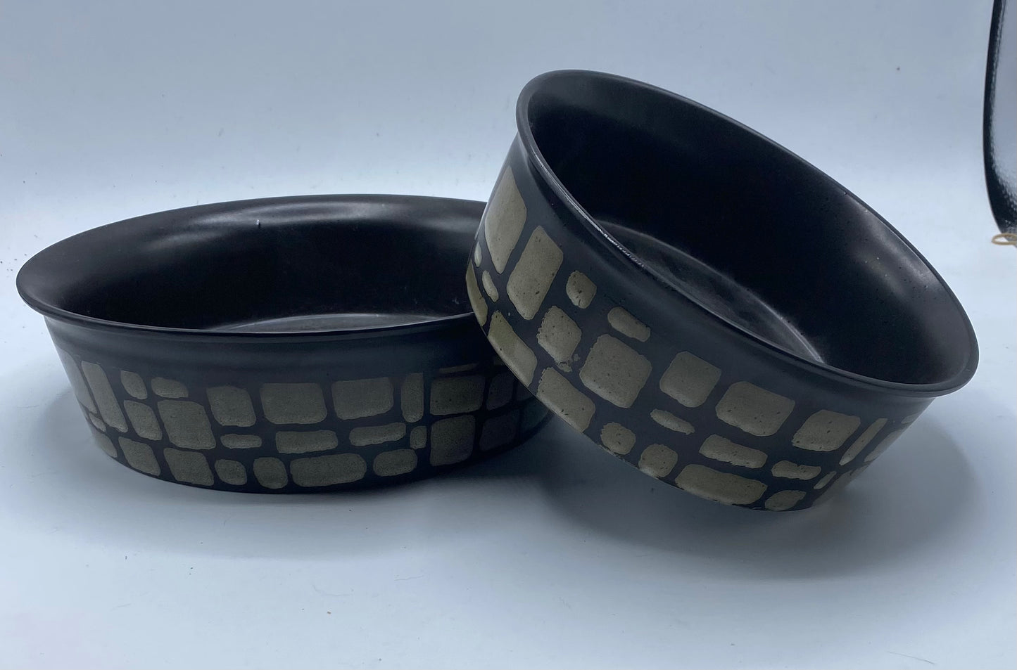 Grand Jubalee Stoneware Pet Bowl.