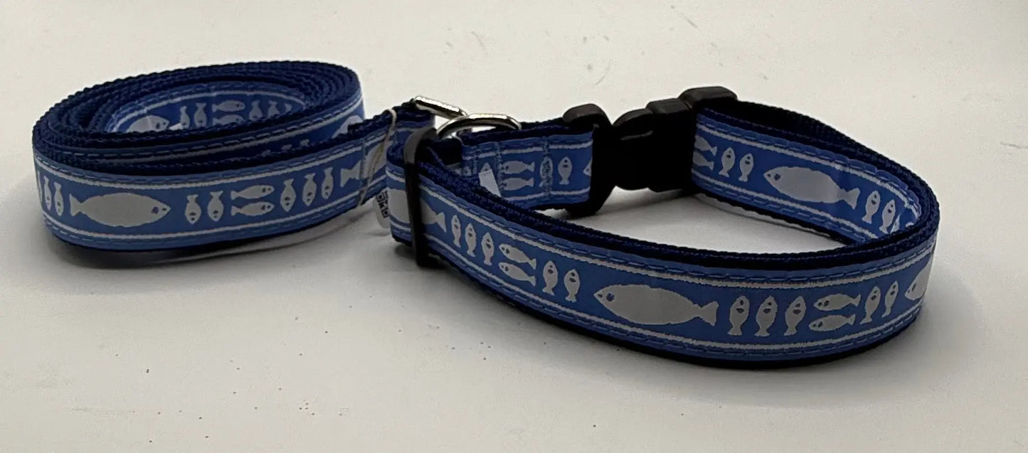 blue & White Batik Dog Collars & Leads. Ebinger Brother Leather Company / Preston Ribbons