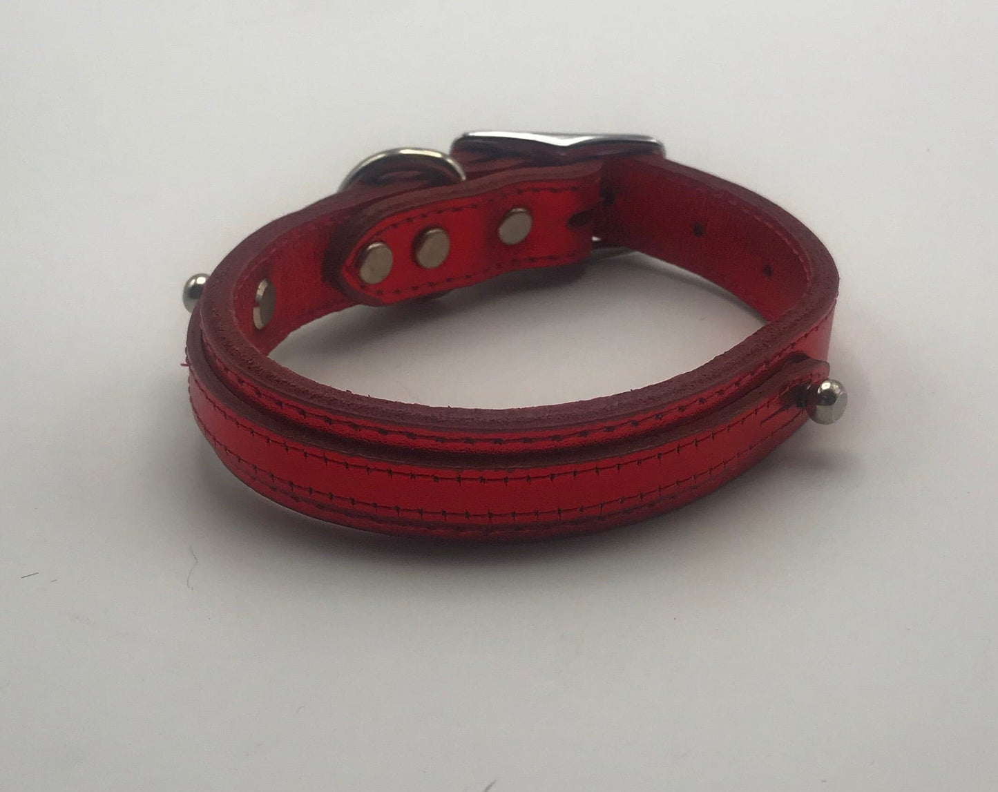 Metallic Slider Collar.