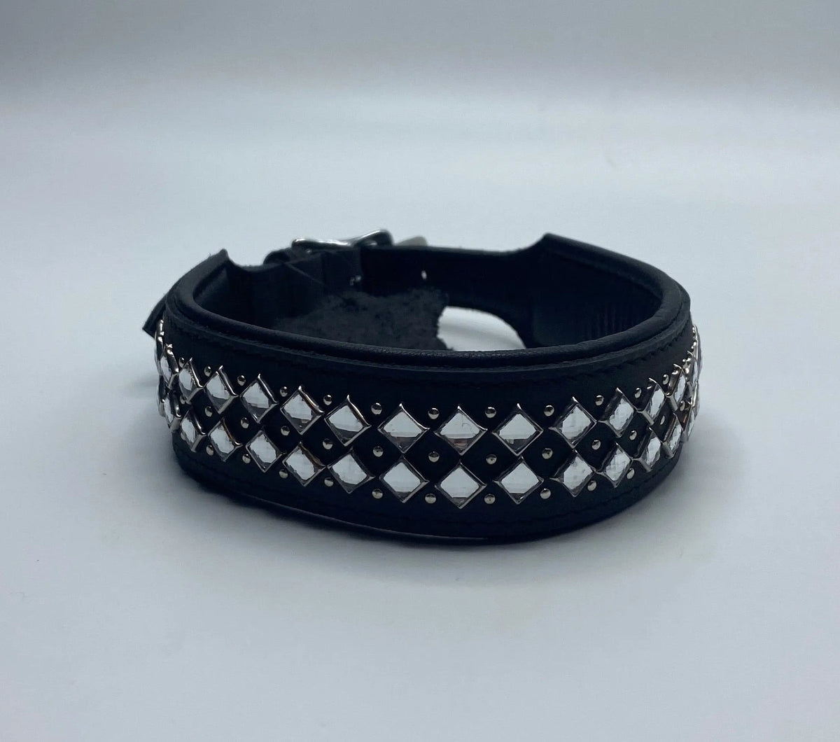 Black Leather Collar w/Clear Rhinestones.