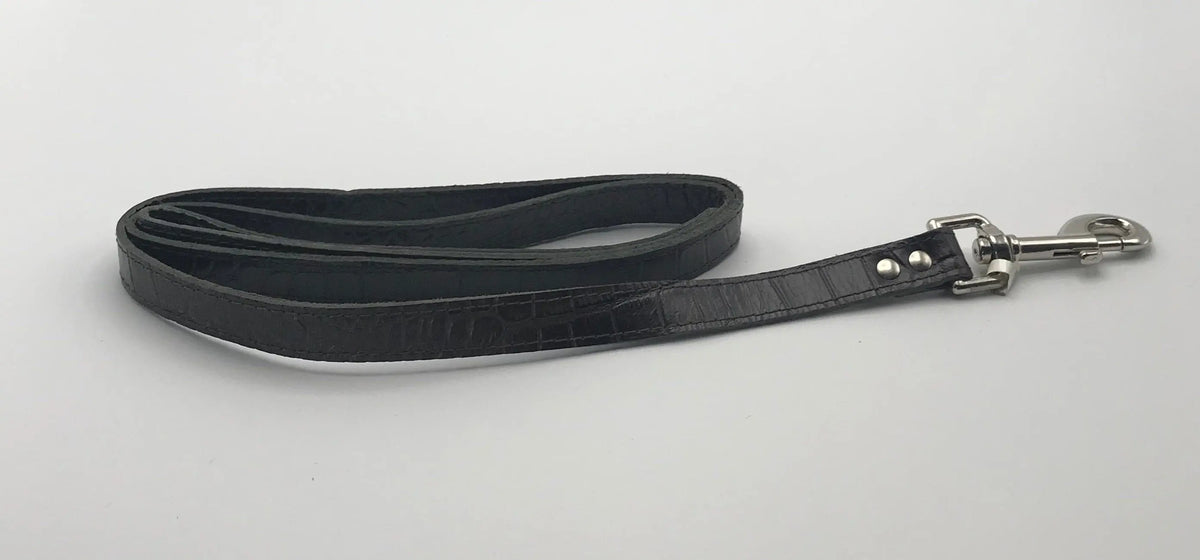 Faux Croc Lead Brown 4' x 3/4".