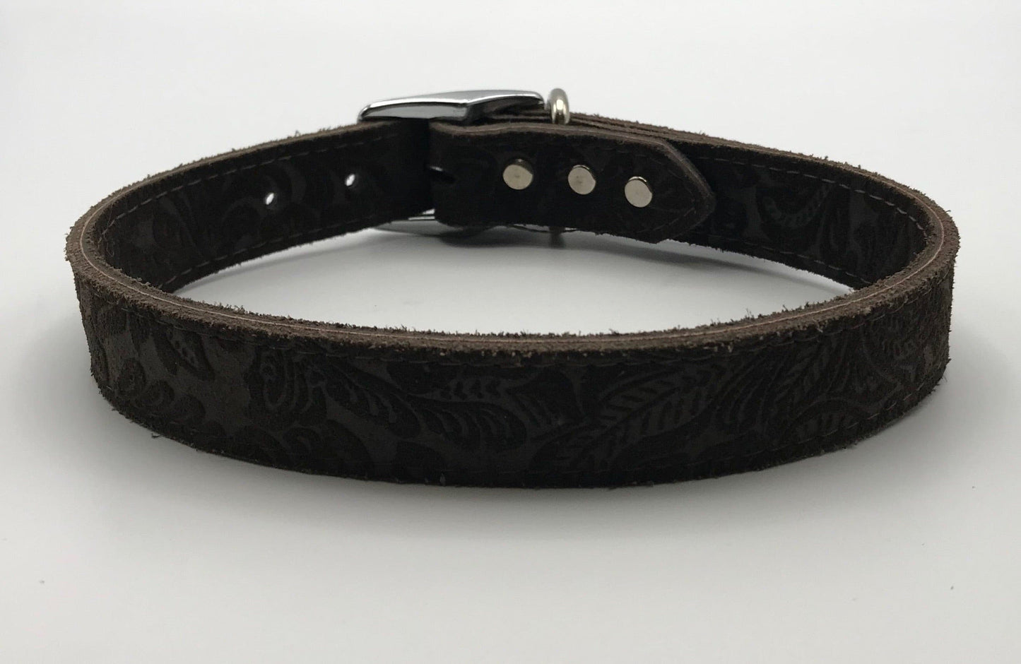 Brown Suede Pattern Collar.