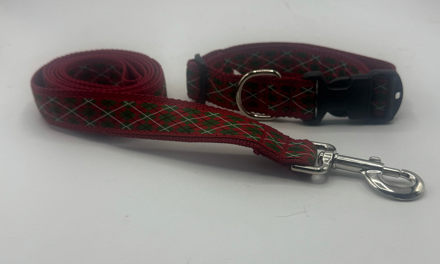 Christmas Argyle Collars & Leads