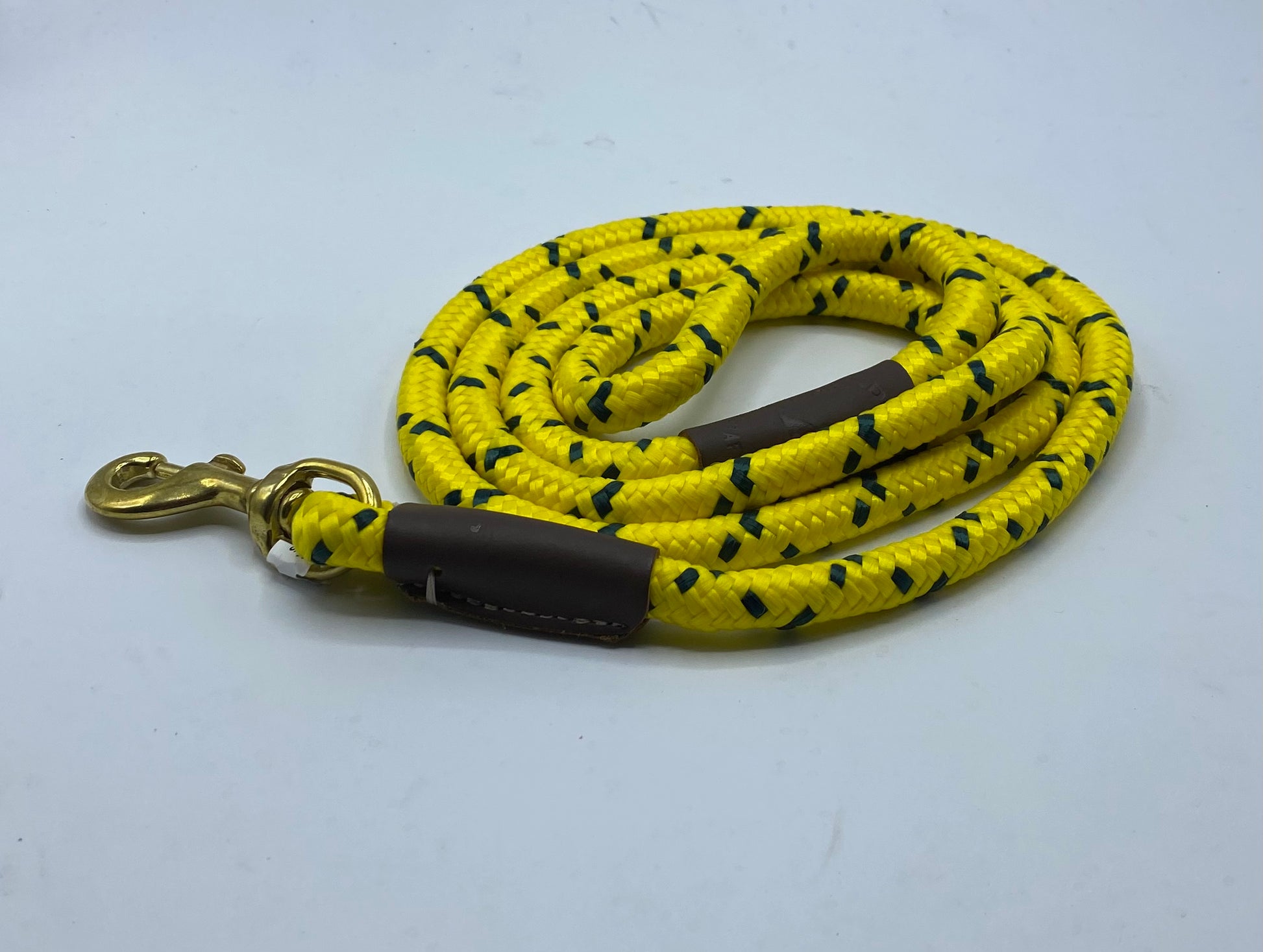 Snap Dog Leash - 1/2" X 6' iii.