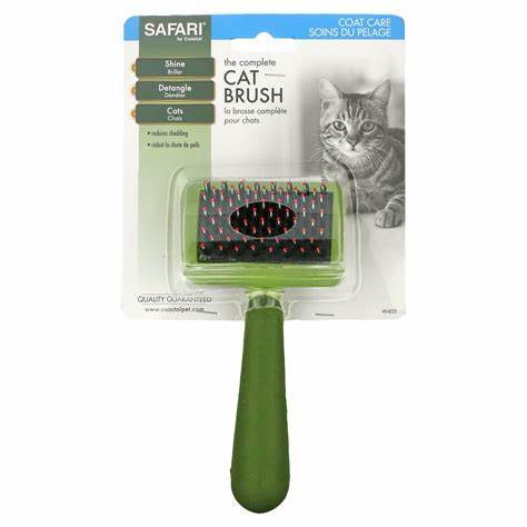 Safari Complete Cat Brush.