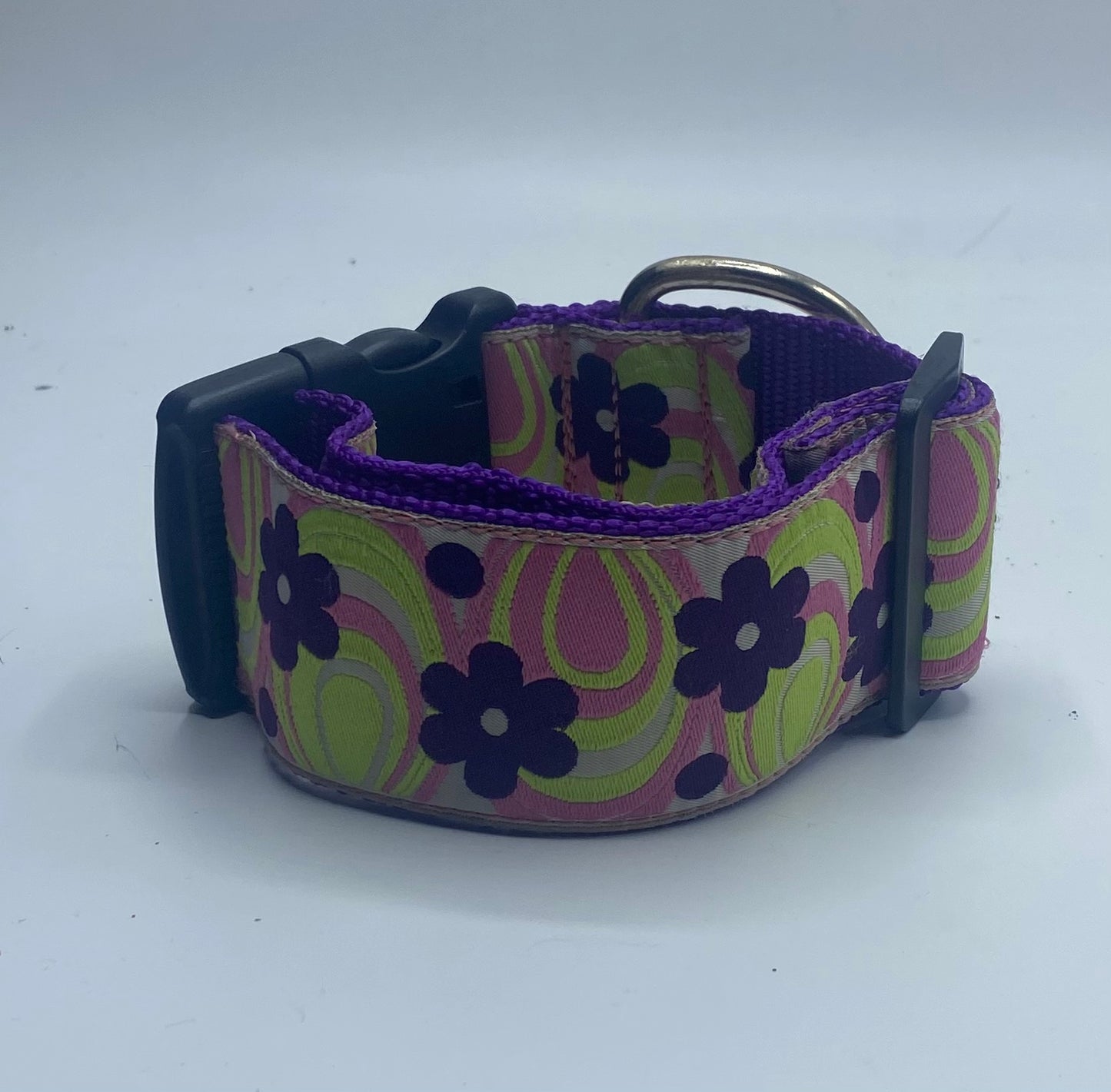 Purple I Dream of Daisies Dog Collar (1.5" Wide). Discontinued