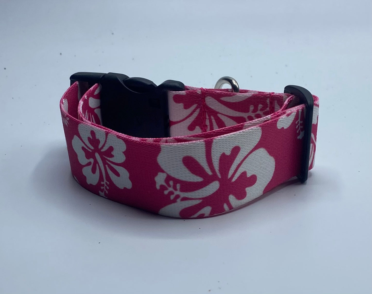 Pink Hawaiian Print nylon Dog Collar (1.5" Wide)