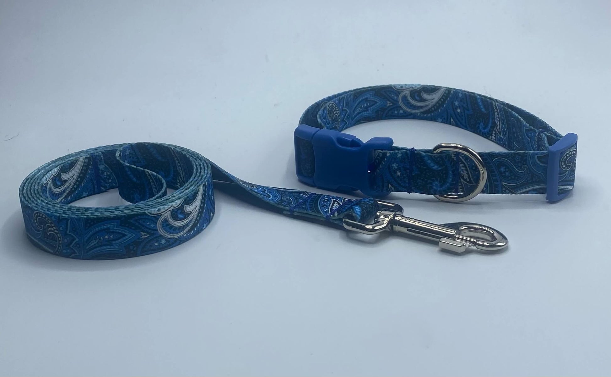 Blue Paisley Collars or leads (1" Wide).