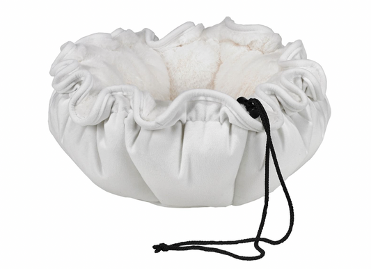 Buttercup Pet Bed - Winter White