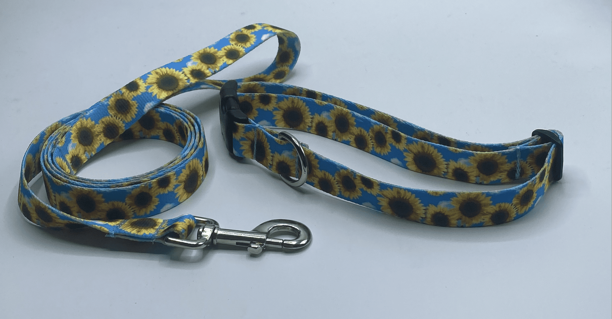 Summer Sunflowers  Dog Collars or leads (1" Wide).